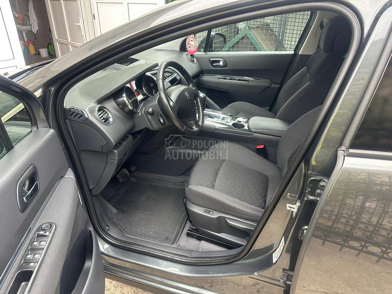 Peugeot 3008 1.6 HDI - AUT/PANO