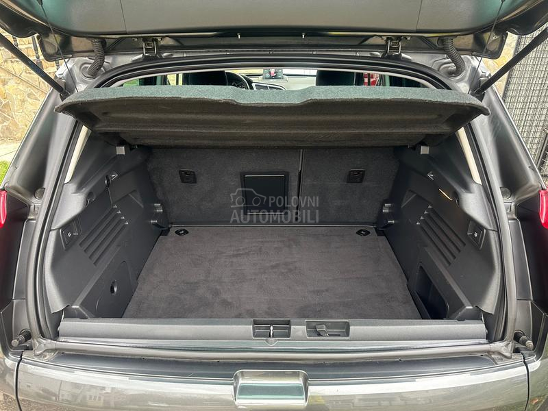 Peugeot 3008 1.6 HDI - AUT/PANO