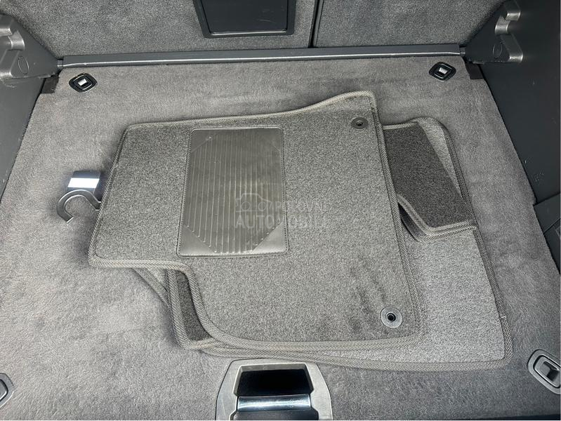 Peugeot 3008 1.6 HDI - AUT/PANO