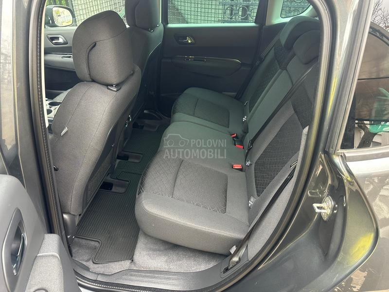 Peugeot 3008 1.6 HDI - AUT/PANO