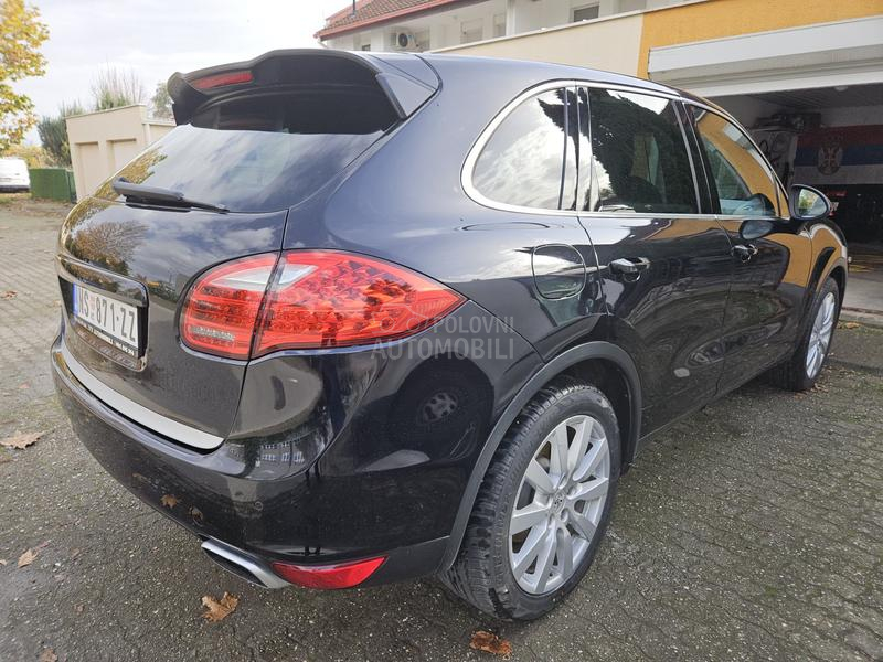 Porsche Cayenne 3.0tdi