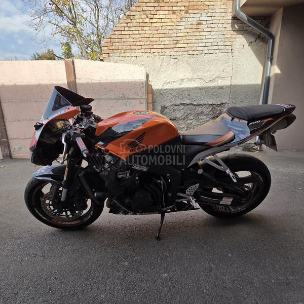 Honda CBR 600RR HITNO