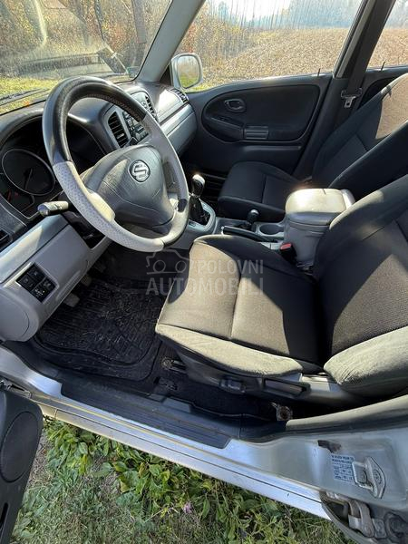 Suzuki Grand Vitara 