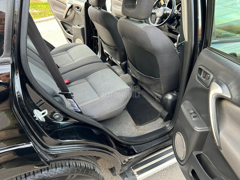 Toyota RAV 4 a.klim/nav/r.kamer