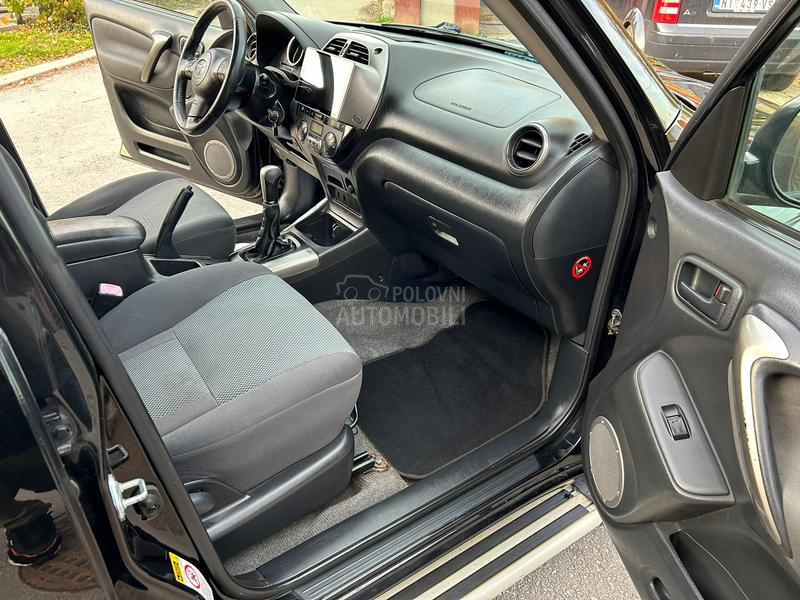 Toyota RAV 4 a.klim/nav/r.kamer