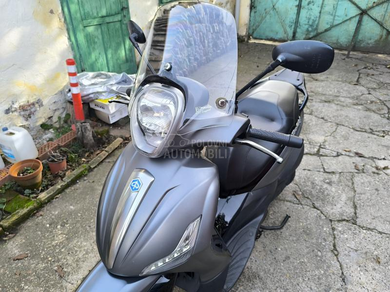 Piaggio Beverly 300 reg.do 11.26