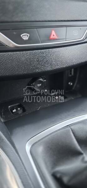 Peugeot 308 ALLURE LED