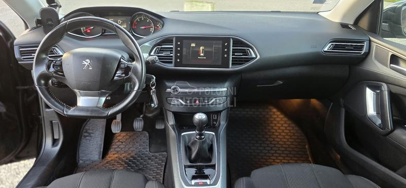 Peugeot 308 ALLURE LED