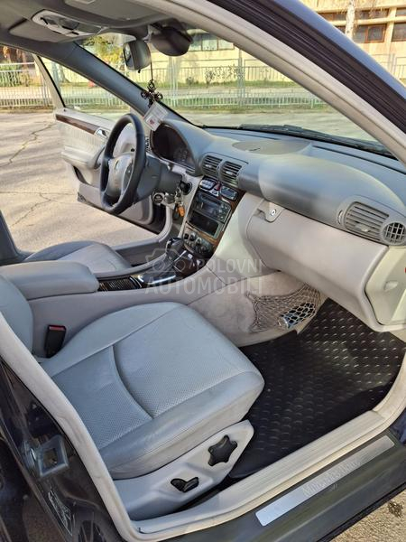 Mercedes Benz C 200 Elegance