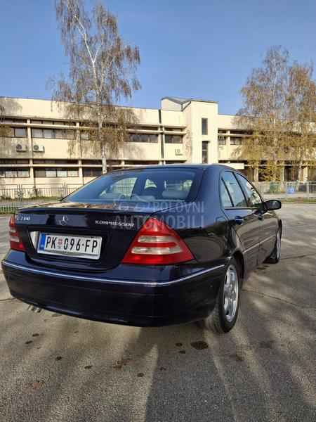 Mercedes Benz C 200 Elegance