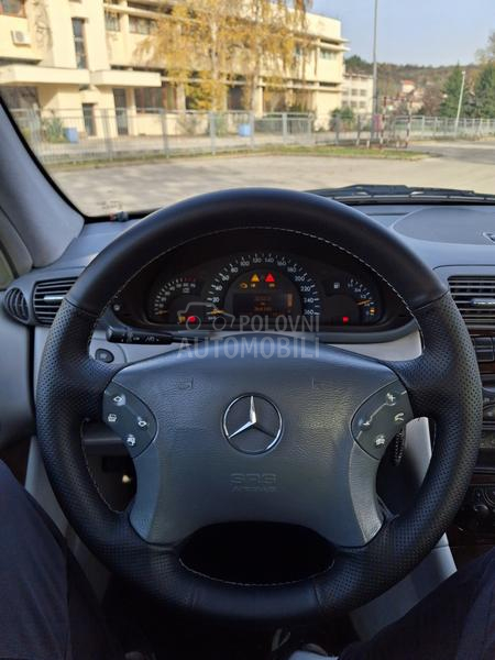 Mercedes Benz C 200 Elegance