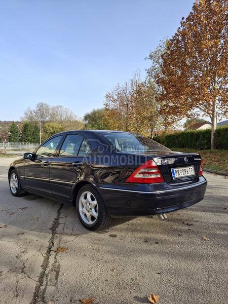 Mercedes Benz C 200 Elegance