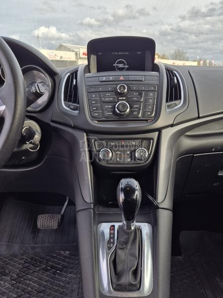 Opel Zafira 