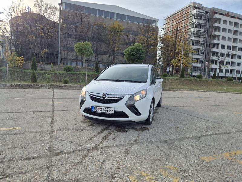 Opel Zafira 