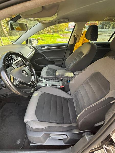 Volkswagen Golf 7 