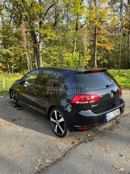 Volkswagen Golf 7 
