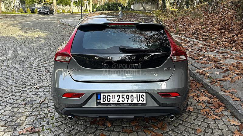 Volvo V40 D2 auto led virtual