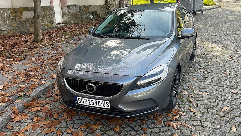 Volvo V40 D2 auto led virtual