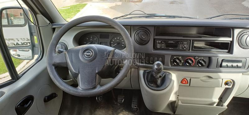 Opel Movano 2.5