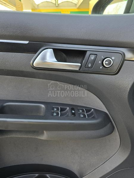 Volkswagen Touran 1,4TSI HIGHLINE