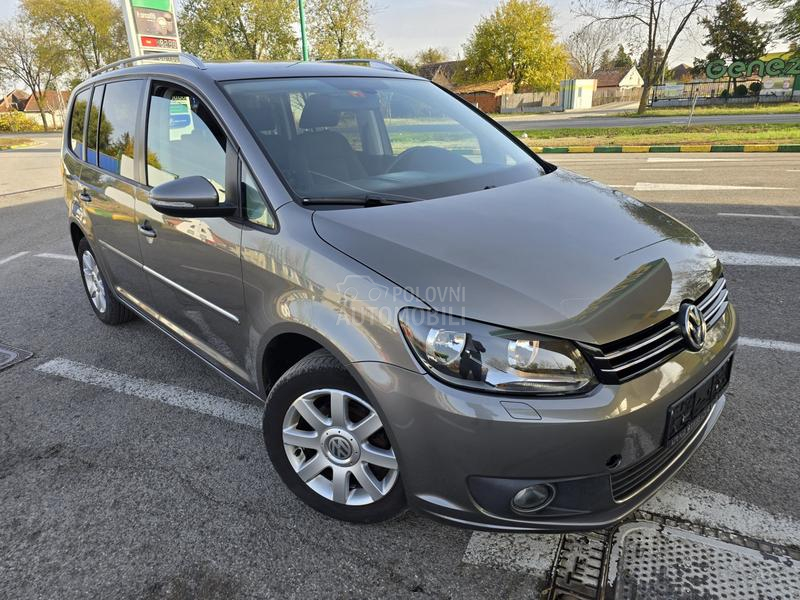 Volkswagen Touran 1,4TSI HIGHLINE