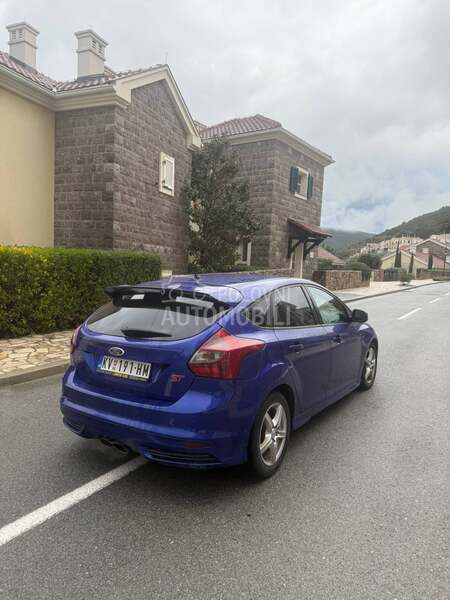 Ford Focus ST
