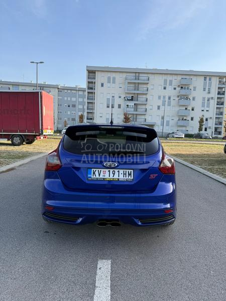Ford Focus ST