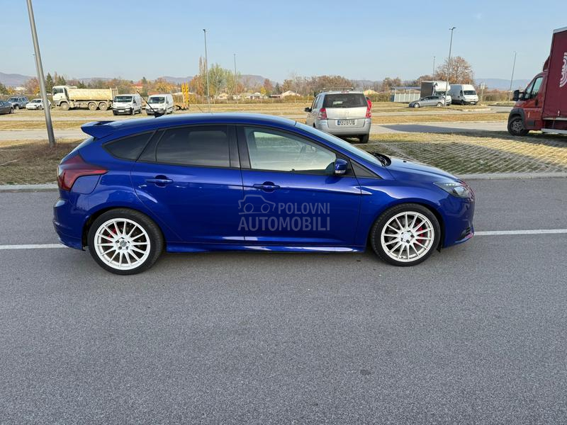 Ford Focus ST