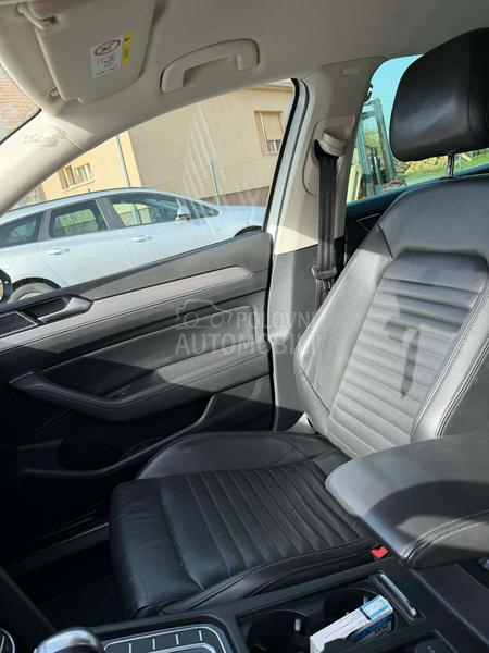 Volkswagen Passat B8 VIRTUAL