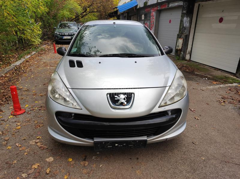 Peugeot 206 plus 