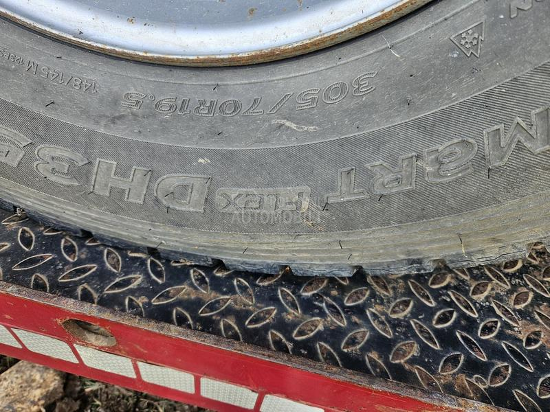 Hankook 305/70 R19.5 Sve sezone