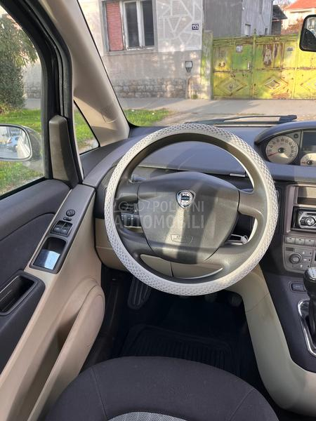 Lancia Musa Multijet