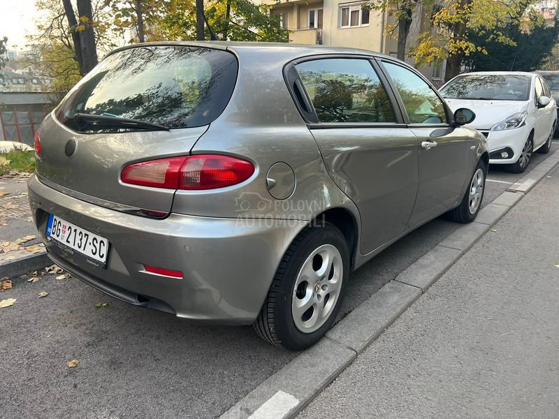 Alfa Romeo 147 