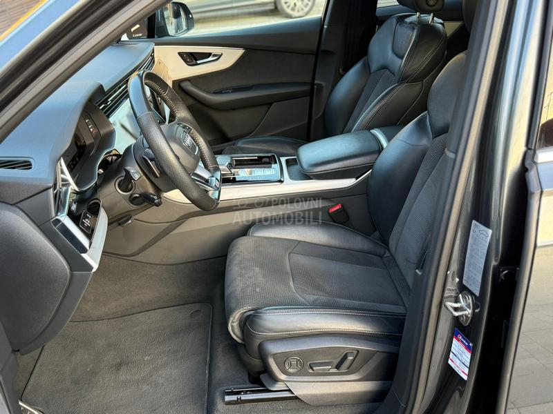 Audi Q7 s line matrix vazduh