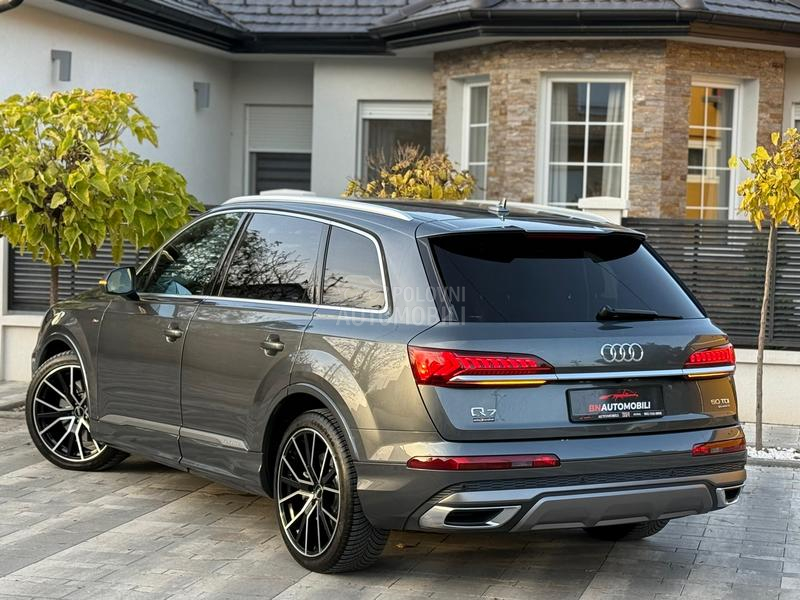 Audi Q7 s line matrix vazduh