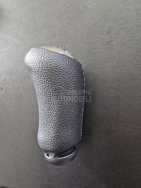 RUCICA MENJACA CAPTUR CLIO