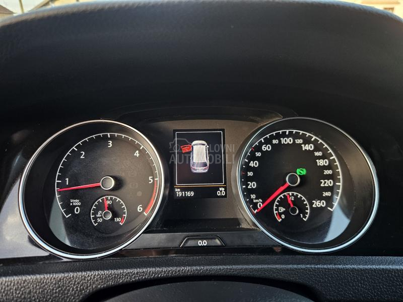 Volkswagen Golf 7 1.6 TDI DSG HIGHLINE