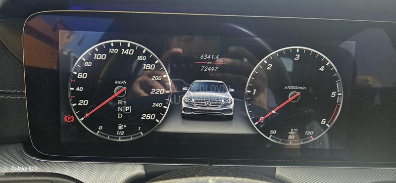 Mercedes Benz E 220 AMG