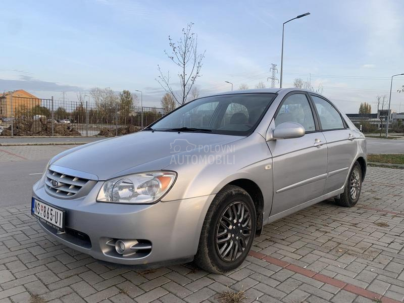 Kia Cerato 2.0 crdi
