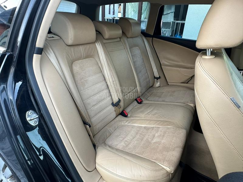 Volkswagen Passat B6 2.0 TDI/DSG/FUL