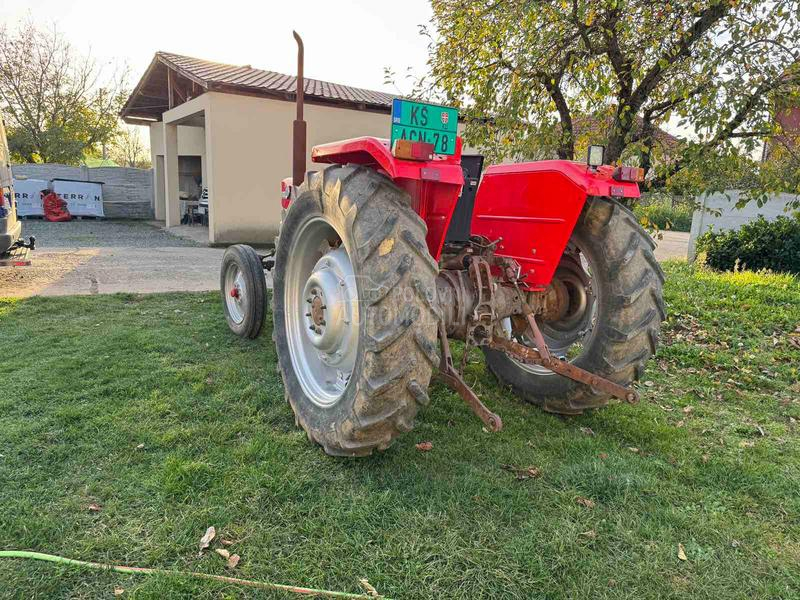 Massey Ferguson 158