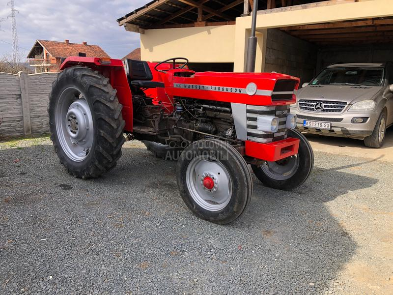 Massey Ferguson 158