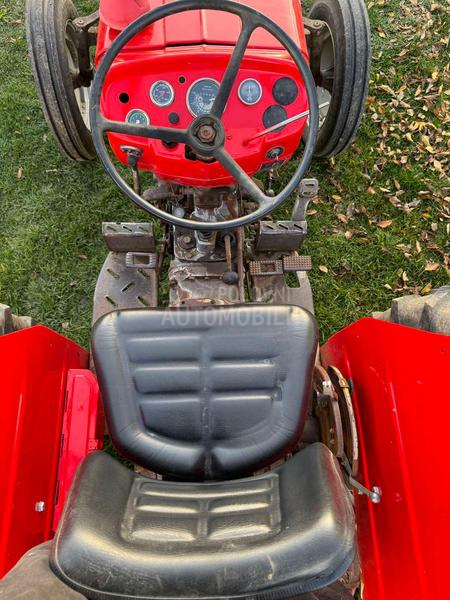 Massey Ferguson 158