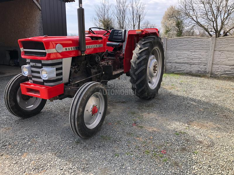 Massey Ferguson 158
