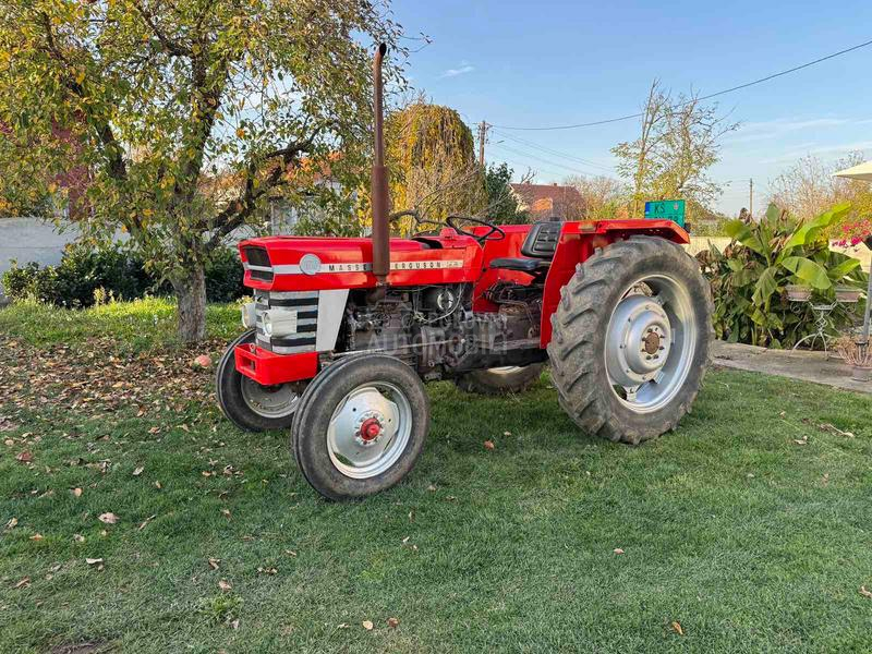 Massey Ferguson 158