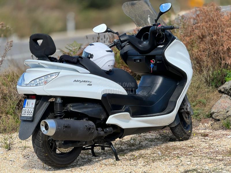 Yamaha majesty 400