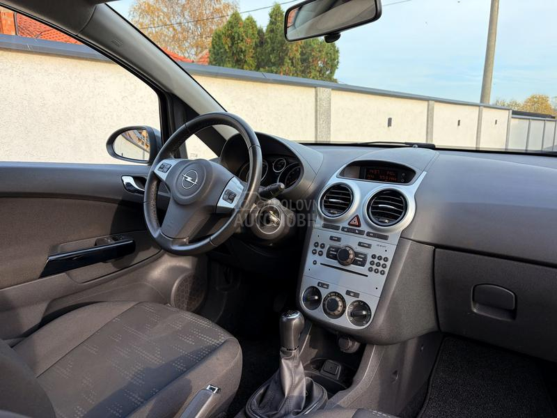 Opel Corsa D 1.2