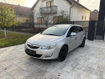 Opel Astra J 