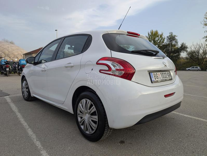 Peugeot 208 1.4 HDi