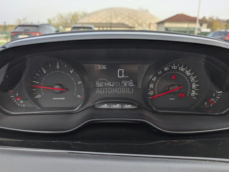 Peugeot 208 1.4 HDi